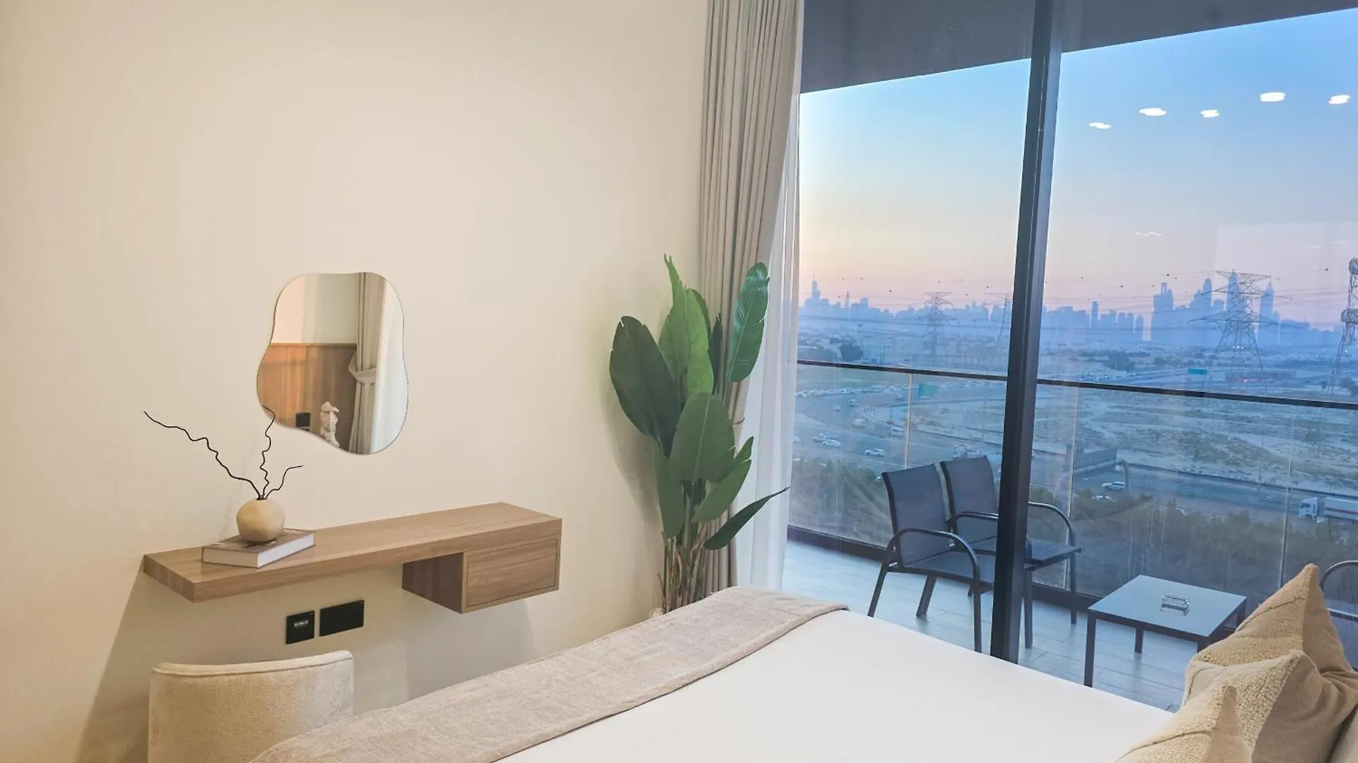 Apartment Easygo-Serene 1Bdr With Terrace Binghatti Corner Jvc Dubai