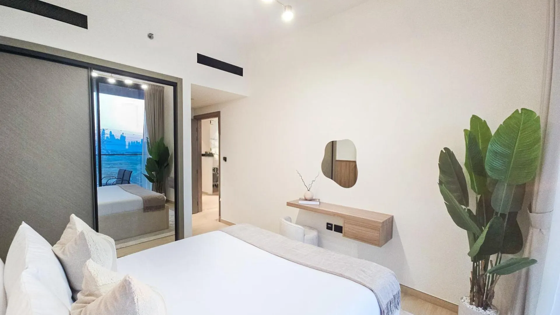 Easygo-Serene 1Bdr With Terrace Binghatti Corner Jvc Dubai Apartment