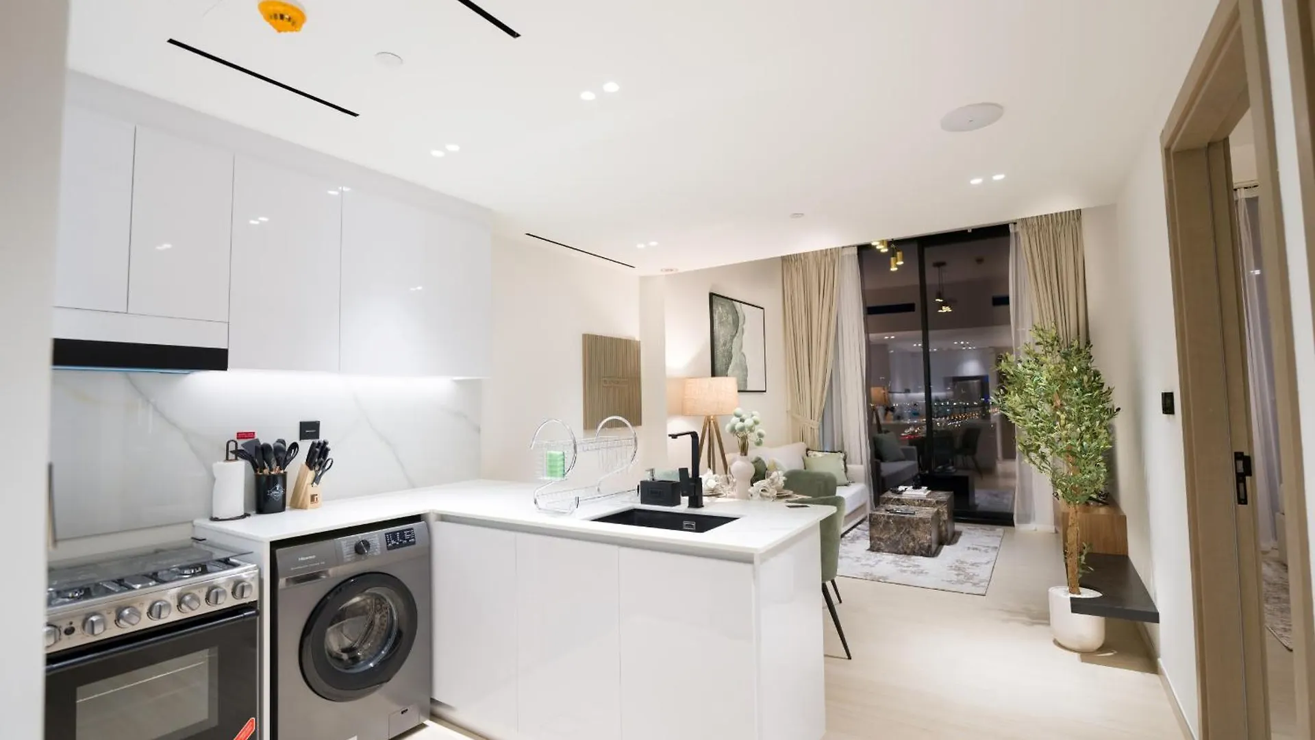 Apartment Easygo-Serene 1Bdr With Terrace Binghatti Corner Jvc Dubai United Arab Emirates