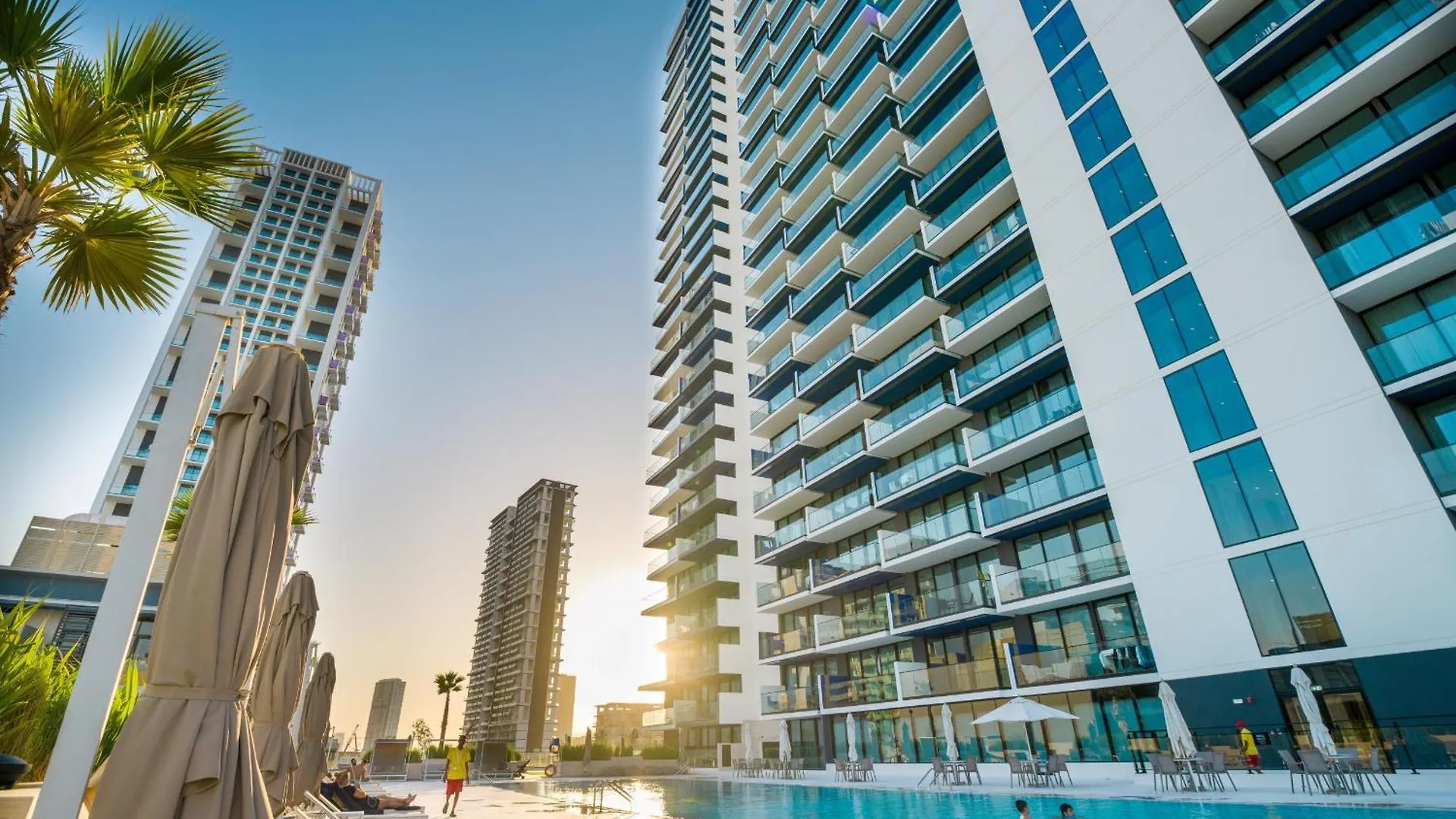 Easygo-Serene 1Bdr With Terrace Binghatti Corner Jvc Dubai Apartment
