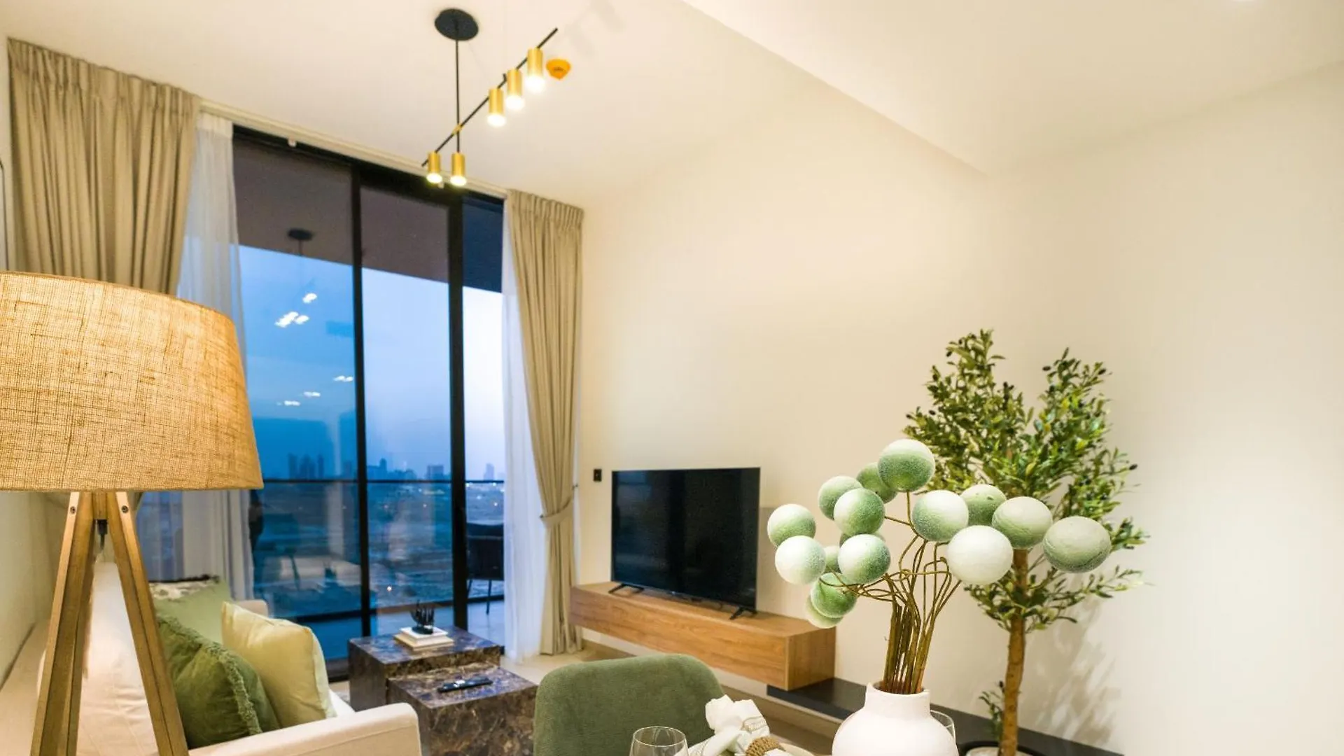 Easygo-Serene 1Bdr With Terrace Binghatti Corner Jvc Dubai Apartment